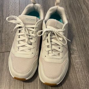 Super clean, comfortable and stylish.